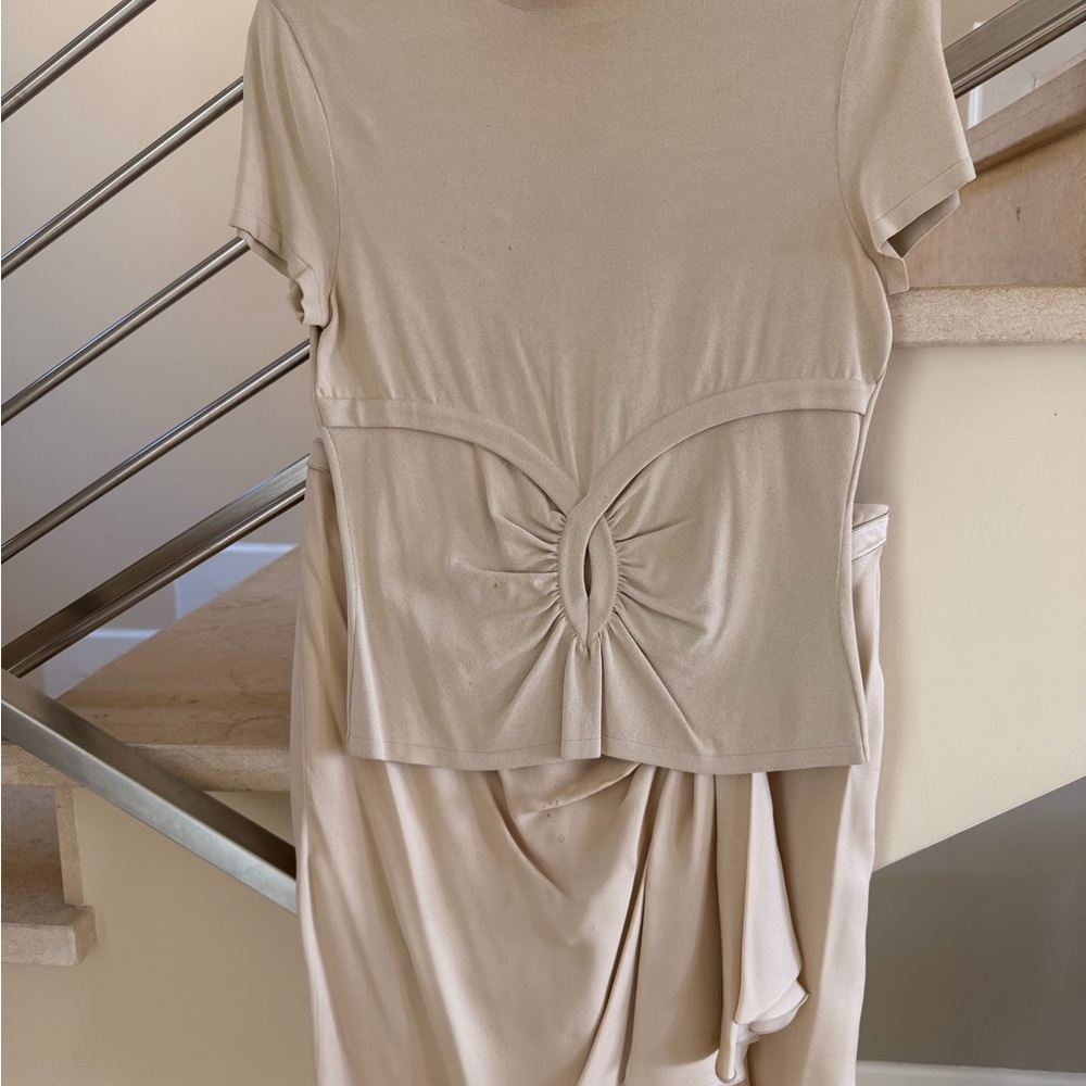 Valentino Cream Short-Sleeve Turtleneck Top with Front Twist - Picture 4 of 12